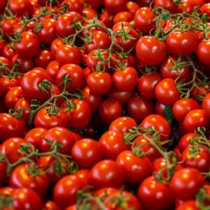Fresh Tomatoes (1 Plate)