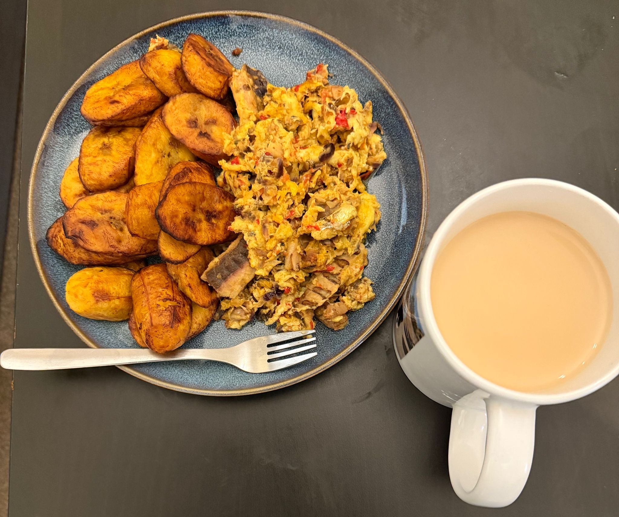 Fried Plantain and Egg + Tea
